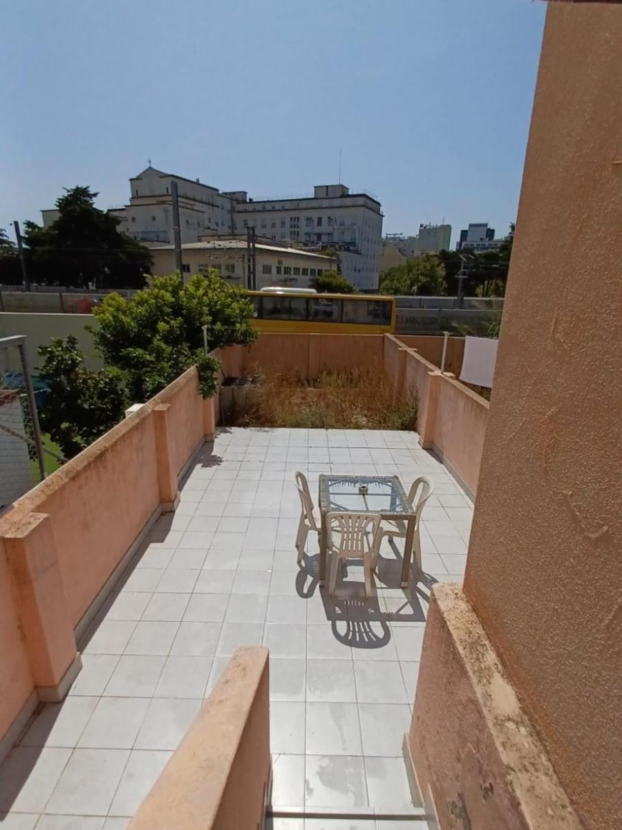 Appartamento Sete Rios, Near Zoo Lisboa/ Free Wifi Esterno foto