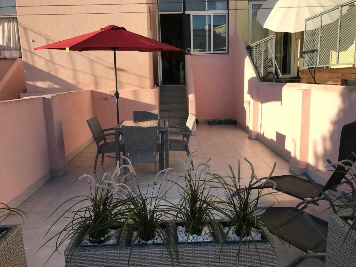 Appartamento Sete Rios, Near Zoo Lisboa/ Free Wifi Esterno foto