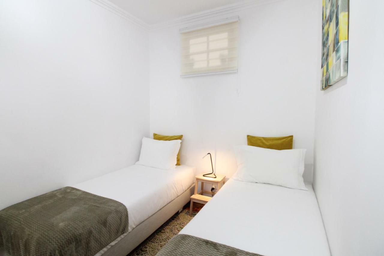 Appartamento Sete Rios, Near Zoo Lisboa/ Free Wifi Esterno foto