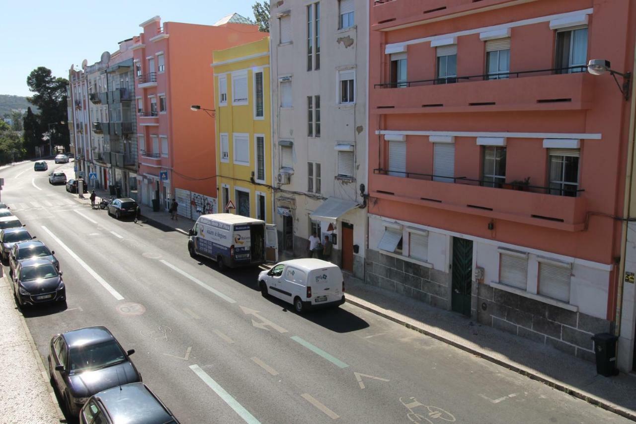Appartamento Sete Rios, Near Zoo Lisboa/ Free Wifi Esterno foto